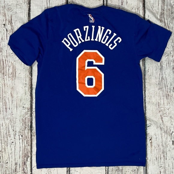 New York Knicks Kristaps Porzingis The Nike Tee Blue NBA Basketball Tshirt - Picture 2 of 6